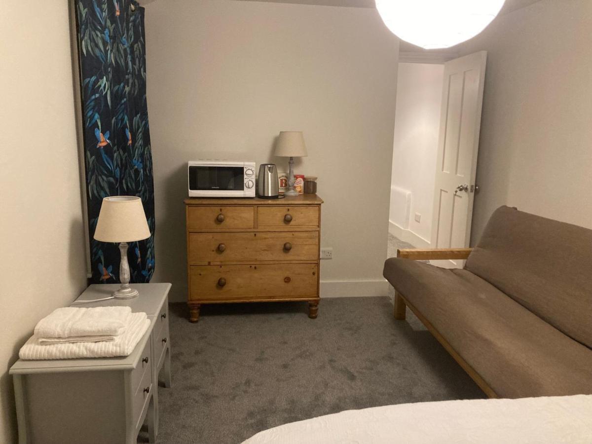 Beautiful 1-Bed Studio In London Londres Exterior foto